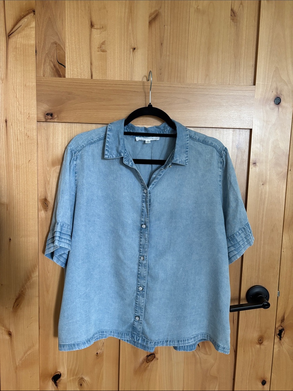 Light Blue Denim Short-Sleeve Button-Up Shirt
